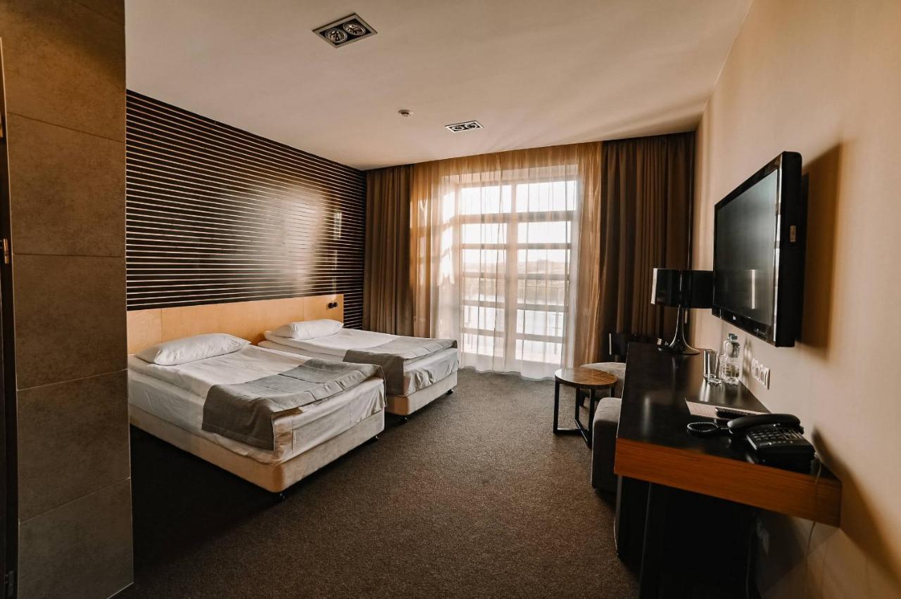 Park Hotel Switzerland Obariv 외부 사진