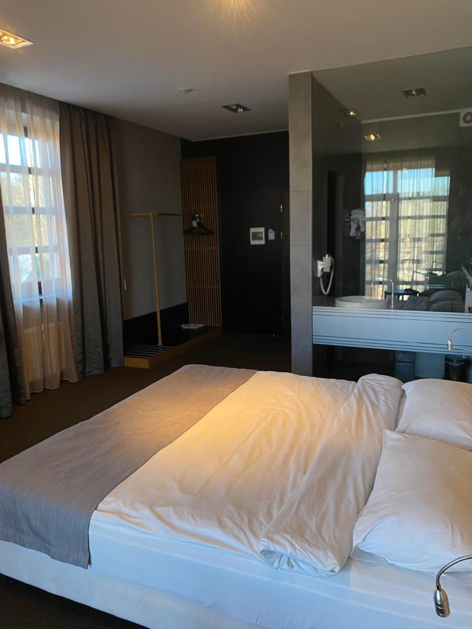 Park Hotel Switzerland Obariv 외부 사진