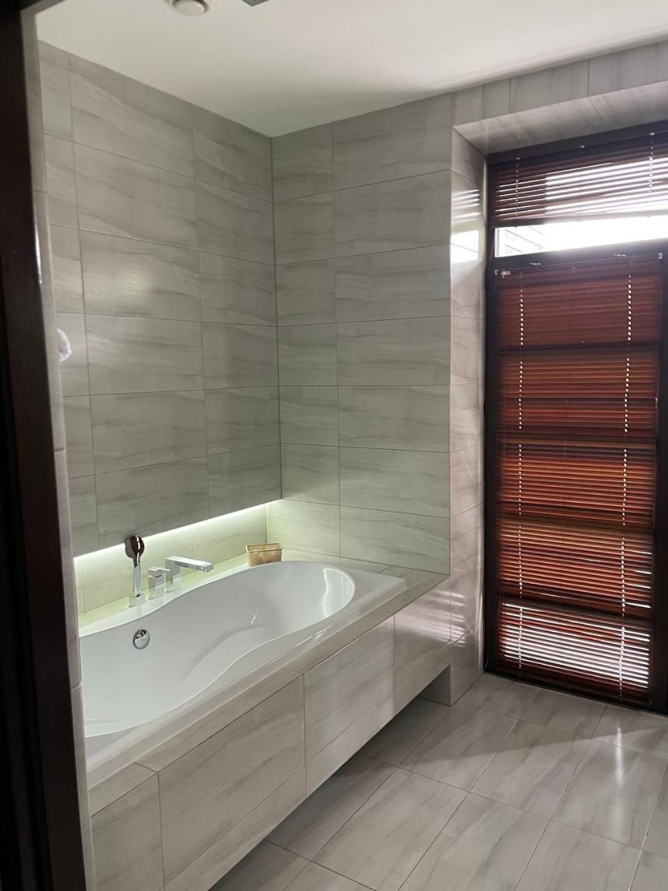 Park Hotel Switzerland Obariv 외부 사진